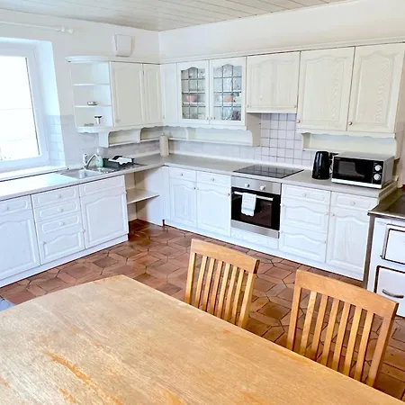 Apartman I 8 Personen - Monteurzimmer - -