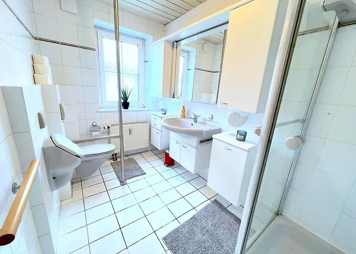I 8 Personen - Monteurzimmer - - Appartamento *